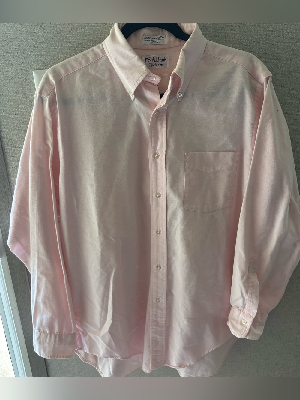 Vintage Jos. A. Bank Men’s Classic Fit Button-Down Shirt - Light Pink